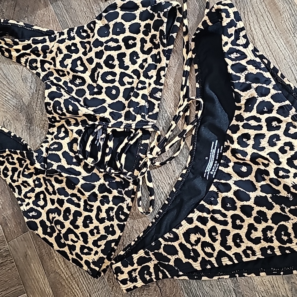 Animal Print Two-piece Bikini Fashion Nova BNWT - Picture 3 of 7